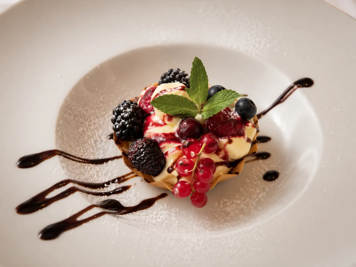 Semifreddo con frutti di bosco e coulis